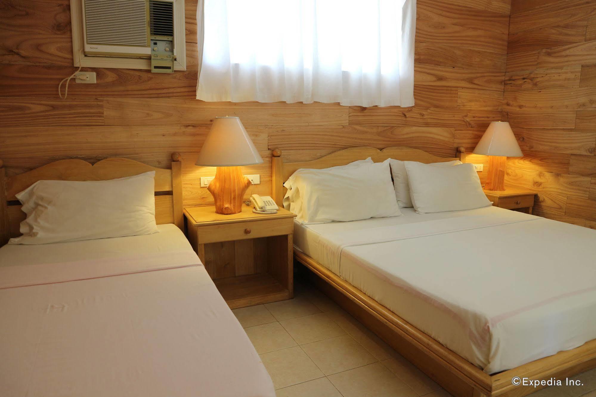 Antulang Beach Resort Siaton Ngoại thất bức ảnh